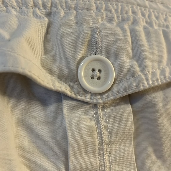 Abercrombie & Fitch 100% Cotton White Capri Pants 2 - Picture 10 of 14